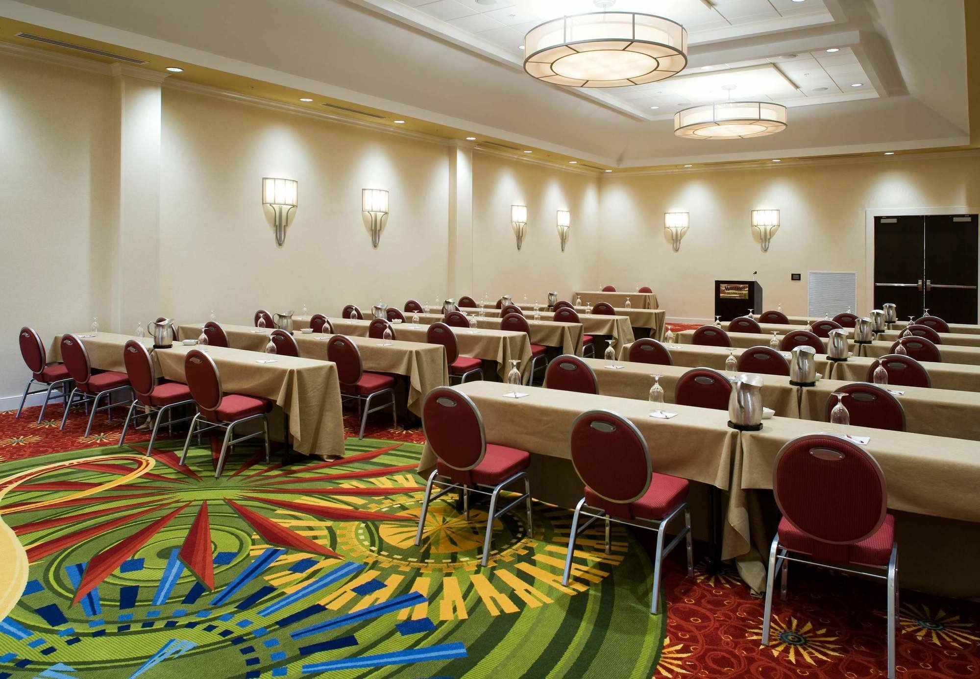 Delta Hotels By Marriott Chesapeake Norfolk Екстер'єр фото